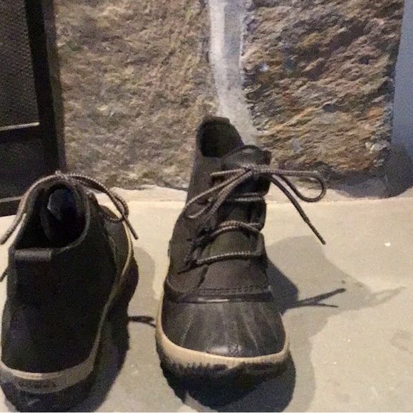 Sorel Women’s N About leather rain snow boot
Size 7 - Picture 9 of 9